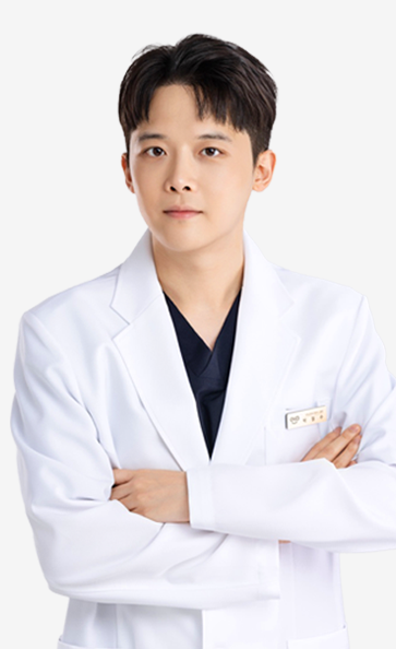 이미인치과교정과 의료진 박철수 원장